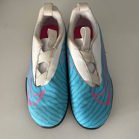 Nike phantom turf shoes - Picture 2 of 3